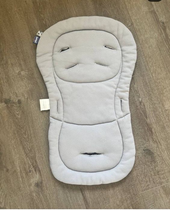 Стільчик для годування Chicco Polly Magic Relax.