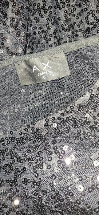 Sukienka czarna z cekinami SUPER STAN