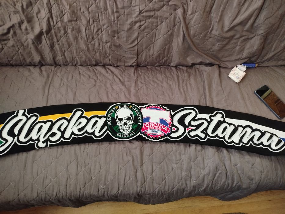 Szalik Gieksa Torcida