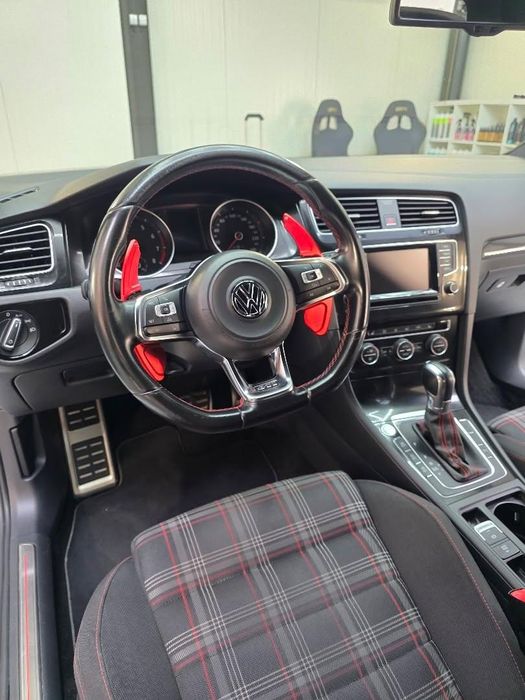 Vendo ou troco Golf VII GTI Performance
