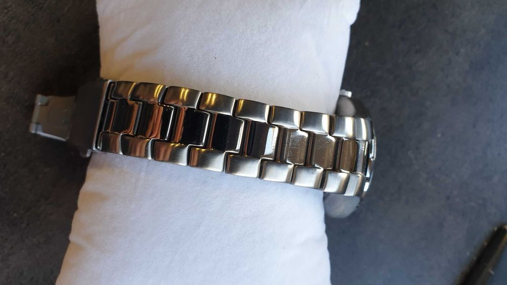 Классные женские часы Citizen Attesa Eco-Drive