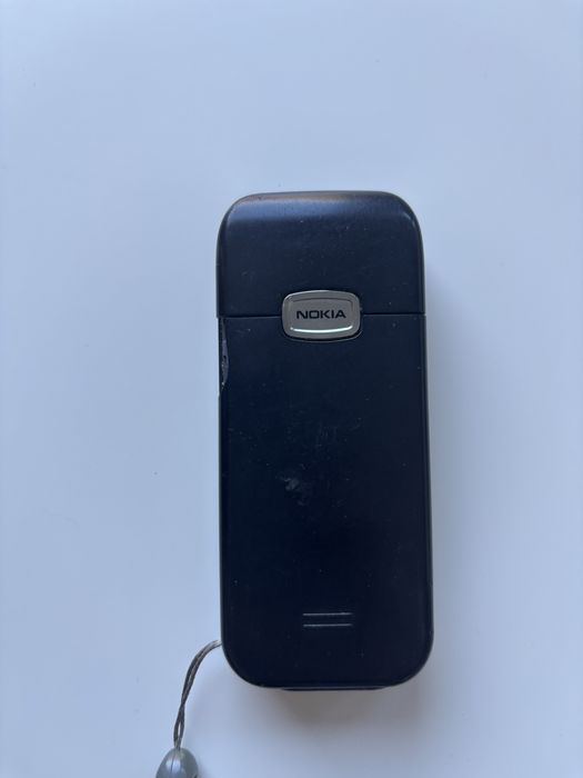telefon komórkowy Nokia 6030 zestaw z ładowarką i słuchawkami używana