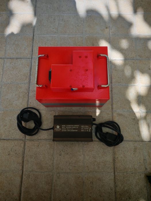Bateria de Lítio 60Ah + Carregador (Gose / Motas Elétricas
