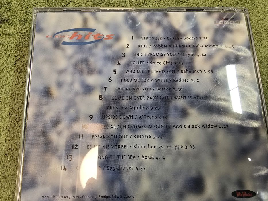 6 płyt CD różni wykonawcy.