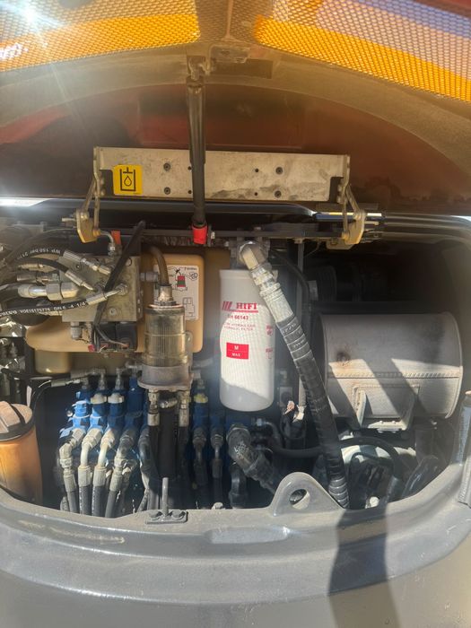 Volvo ECR35D (3.5T), 2018, 3100h, 2 baldes engate rápido, Entrega