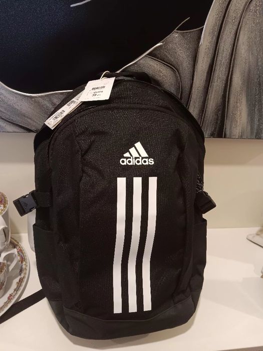 Mochila  Adidas (preço minimo;)