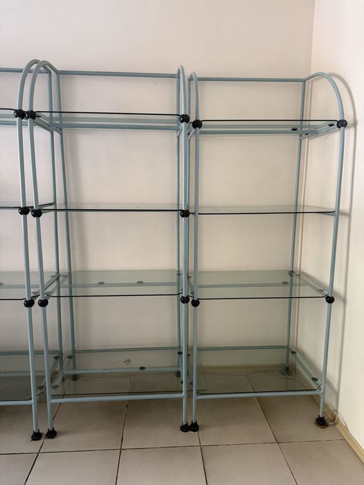 Торгівельні стелажі