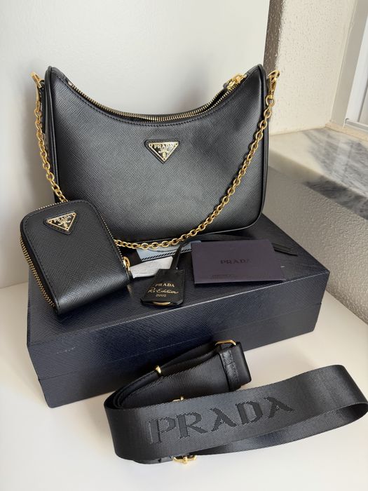 Vendo mala praticamente nova