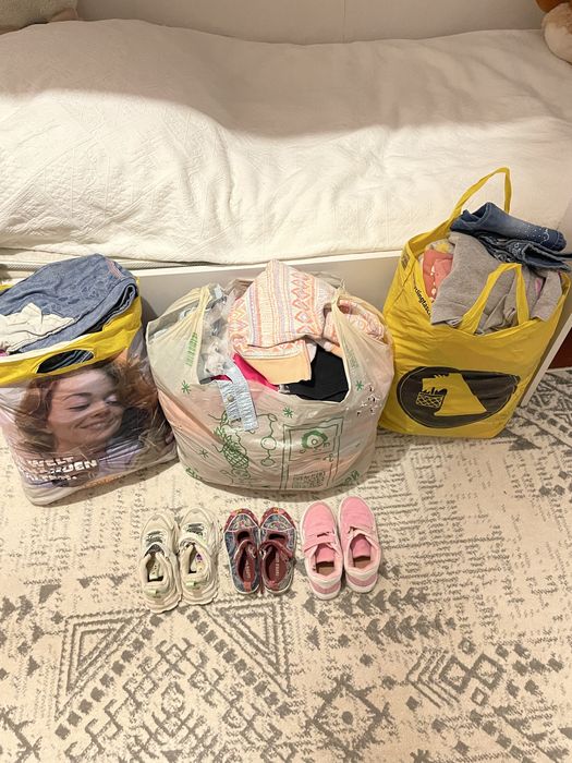 Дитячі речі , пакет,