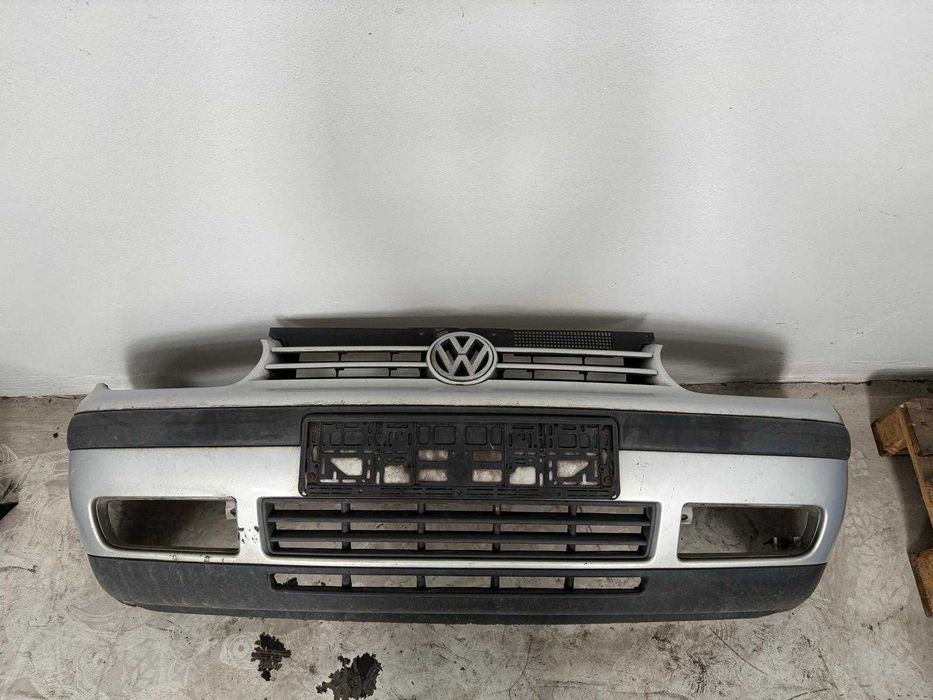 Zderzak Przód Przedni Volkswagen Golf IV 4 z Grillem