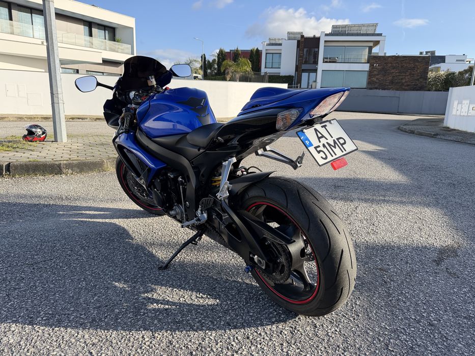 SUZUKI GSX-R  K7 nova