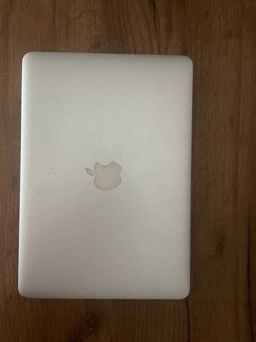 MacBook Pro 13" Retina (Early 2015)