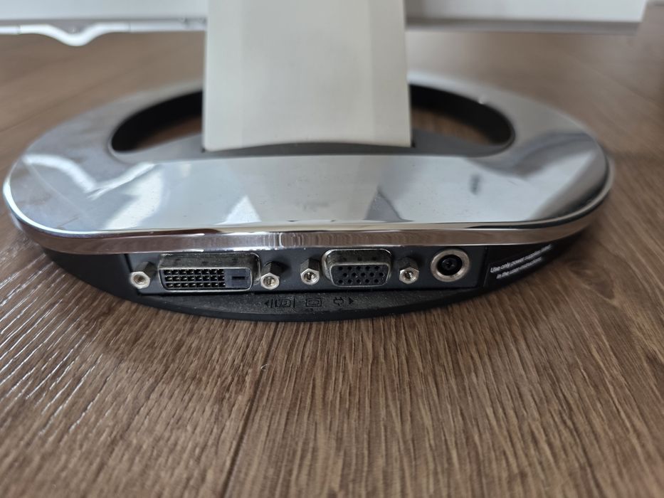 Monitor Ultra Slim LG 1780Q