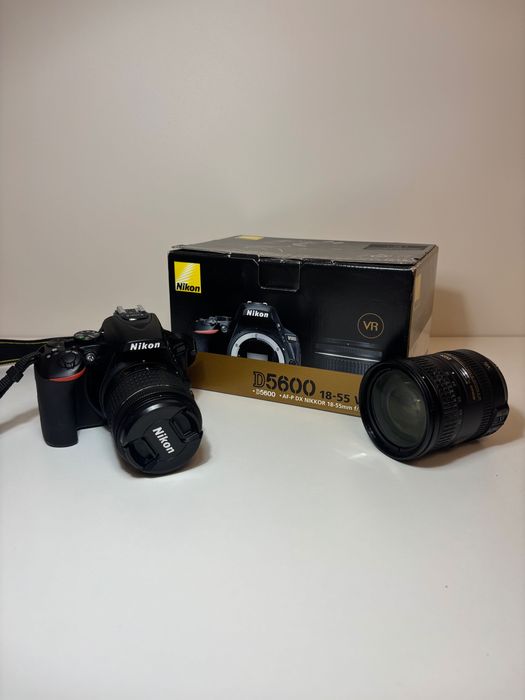 Nikon D5600 | Zestaw 2 Obiektywy 18-55 + 18-200 VR | Akcesoria