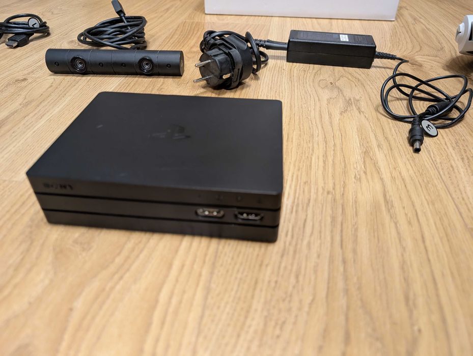 Sony PlayStation VR do PS4 / PS5 komplet z kamerą i akcesoriami