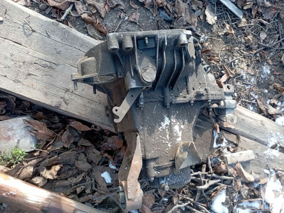 КПП Mazda 626 2.0 дизель і бензин