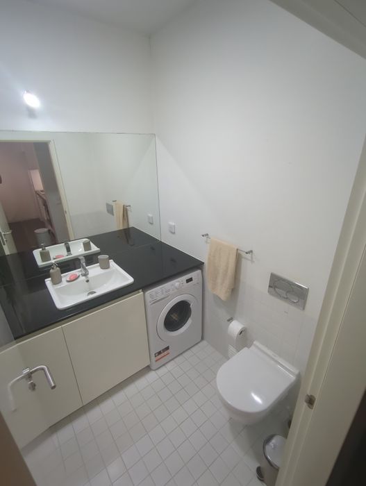 Arrenda-se apartamento T1
