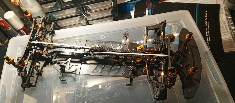 Sprzedam model Xray T4 2021