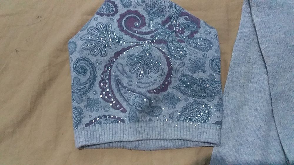 Шапка з шарфом  жіноча