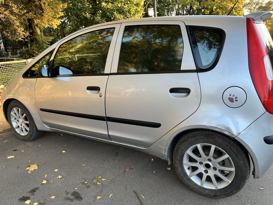 Mitsubishi colt 2006