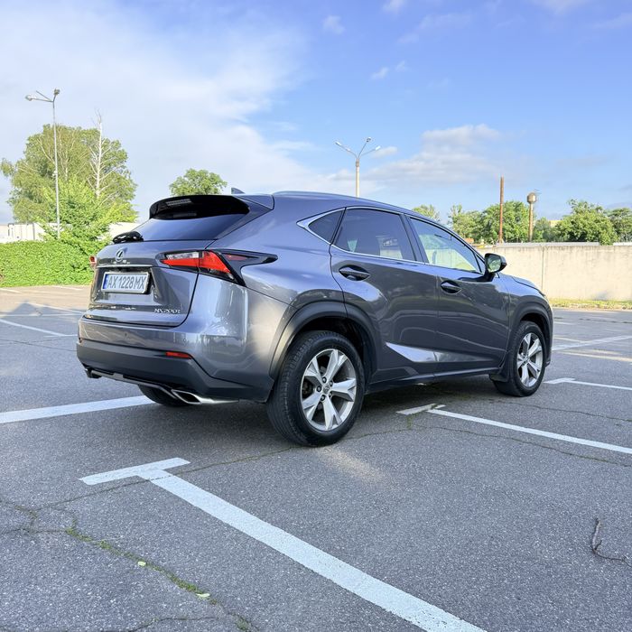 Lexus NX 200 2017 F-sport