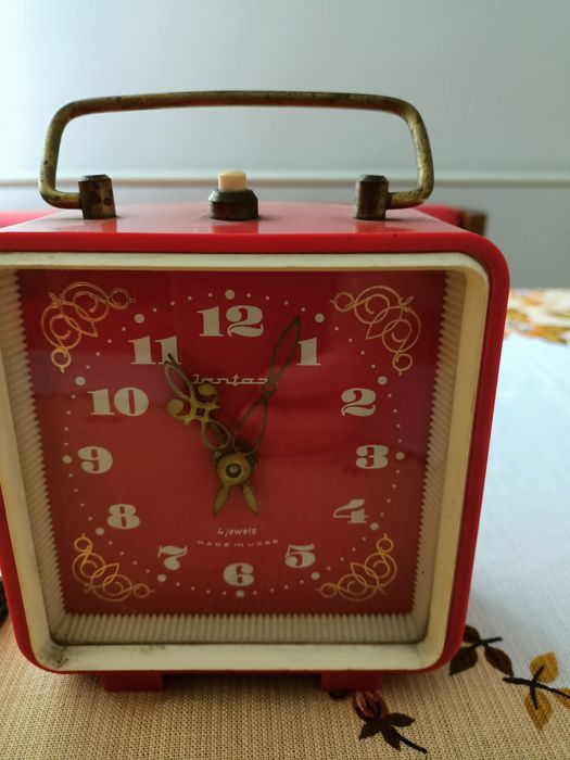 Budzik sprzedam polecam