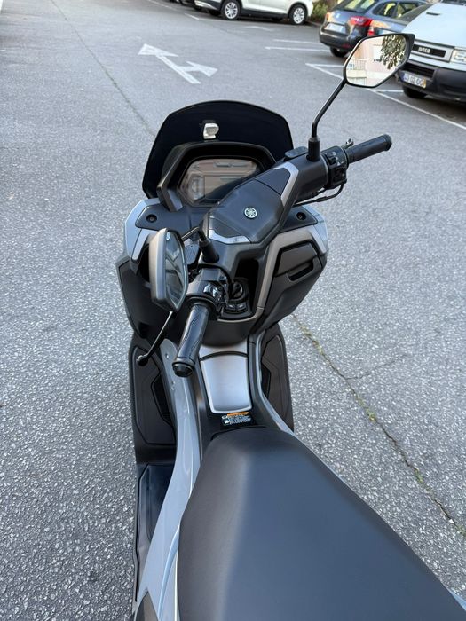 Yamaha Nmax 125cm3