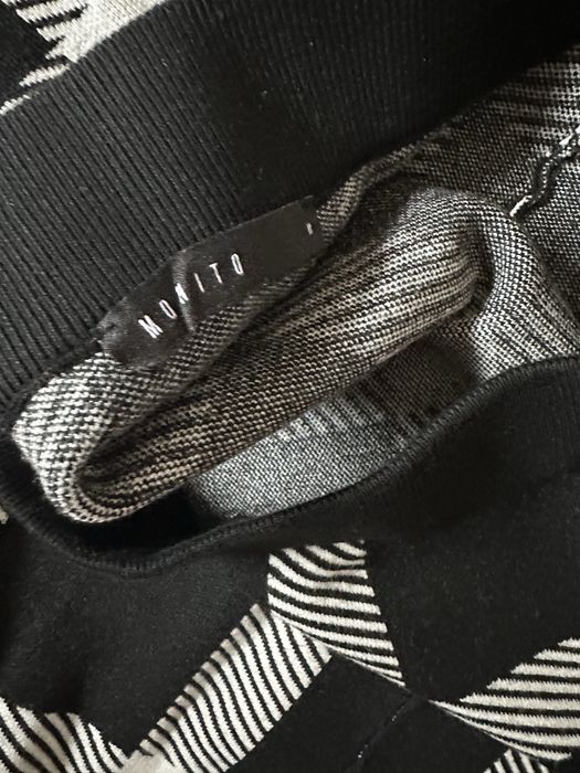 Spódniczka czarno -biała ,dluga ,jak nowa,M