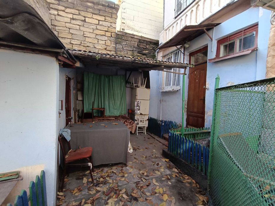 2 ком со своим двориком, АГВ, колонка, можно под гос. программы