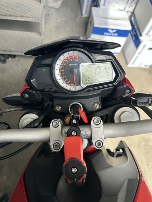 Benelli BN 251 – Excelente Estado | 15.000 km | Extras Incluídos | Negociável | Não aceito Trocas |