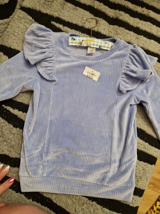 Bluzka dziewczęca 4-5lat