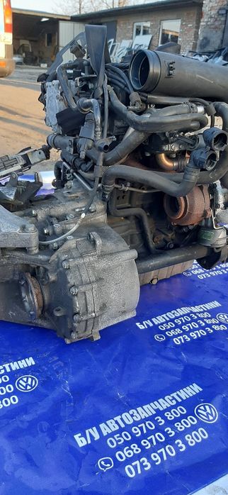 мотор двигун TDI 2.0 136 К.С AZV volkswagen TOURAN Skoda PASSAT seat