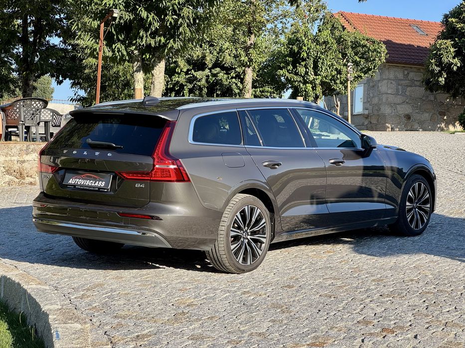 Volvo V60 2.0 B4 Plus Bright