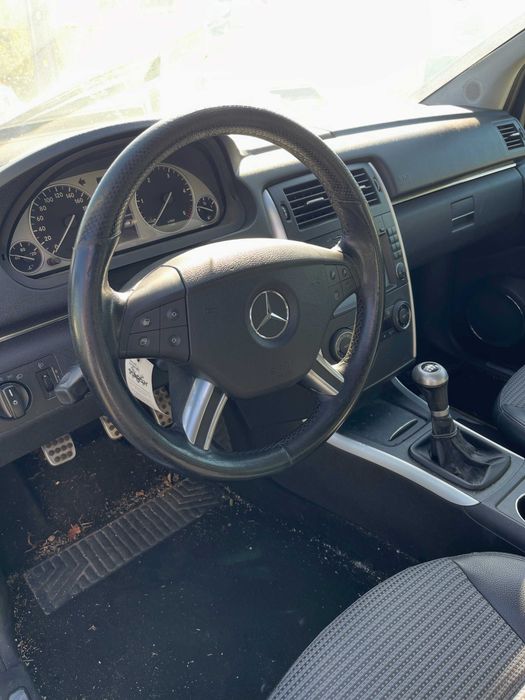 MERCEDES-BENZ B200 DE 2005 PARA PEÇAS!