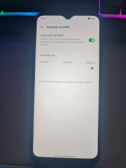 Oppo a17 como novo