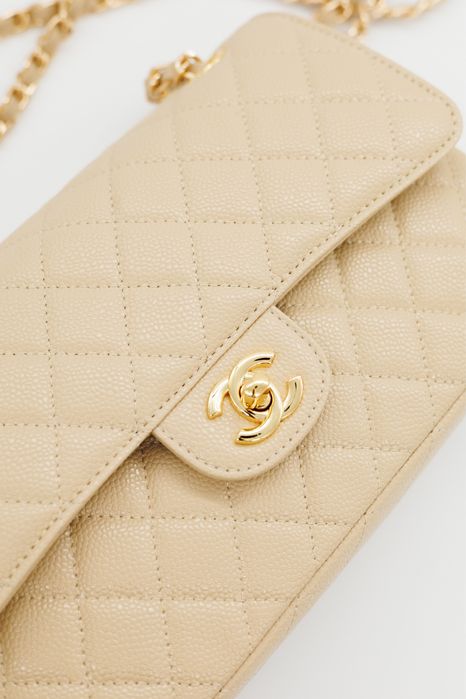 Сумка Chanel Classic Flap 25 Beige Caviar Gold Hardware бежева