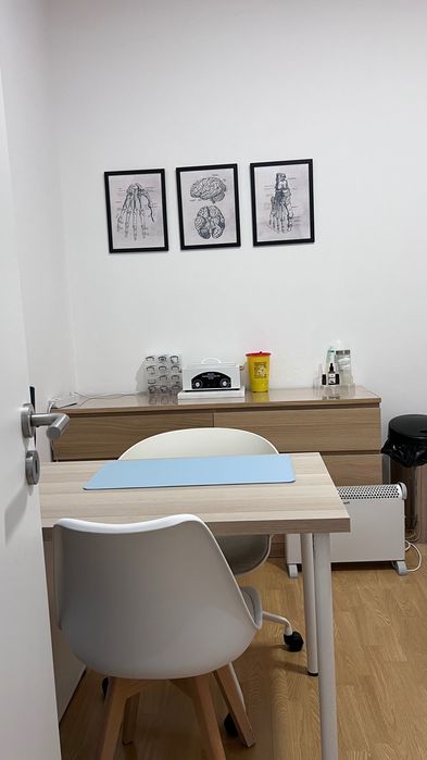 Gabinete para consultas/sessão