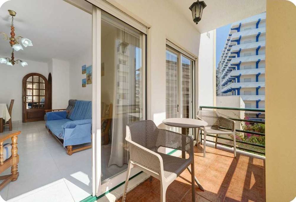 Apartamento para férias a 100m da Praia de Armação de Pêra | Varanda e Vista Mar