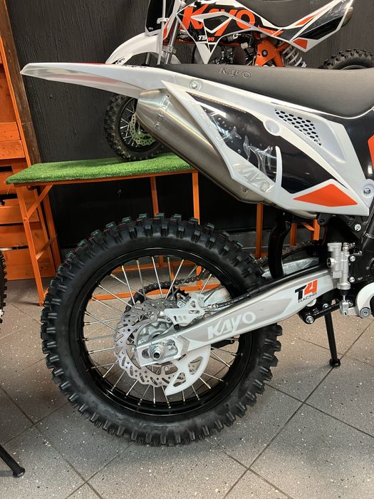 KAYO  T4  250 Enduro Dirt  Bike  Nowy