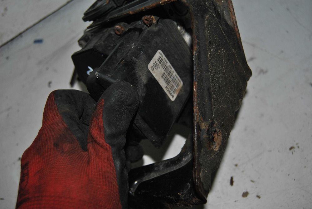 Pompa ABS Ford Mondeo MK3 1,8