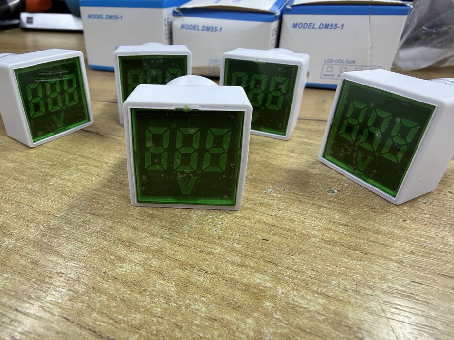 Вольтметр у розетку AD22-DSM АC 60-500В