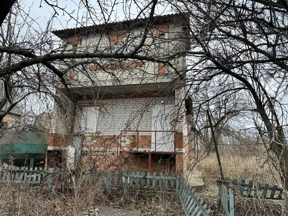 Дача Єлісеєнково