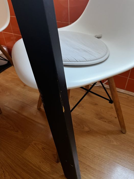 Mesa e 4 ccadeiras cozinha