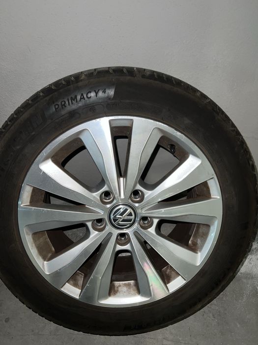 Jantes 16 originais Volkswagen com pneus michelin