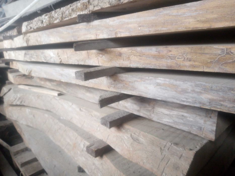 Drewno na schody jesion