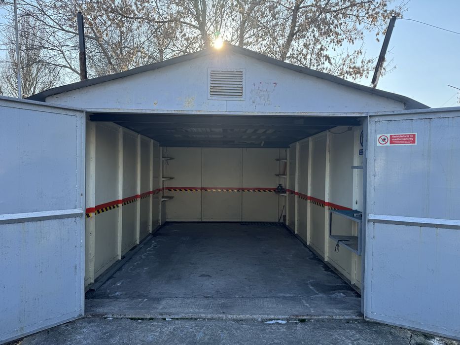 Сдам гараж на якира угол 25