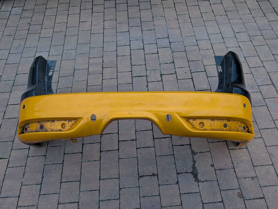 ford focus st 10-  mk3 kombi zderzak tył oryginał