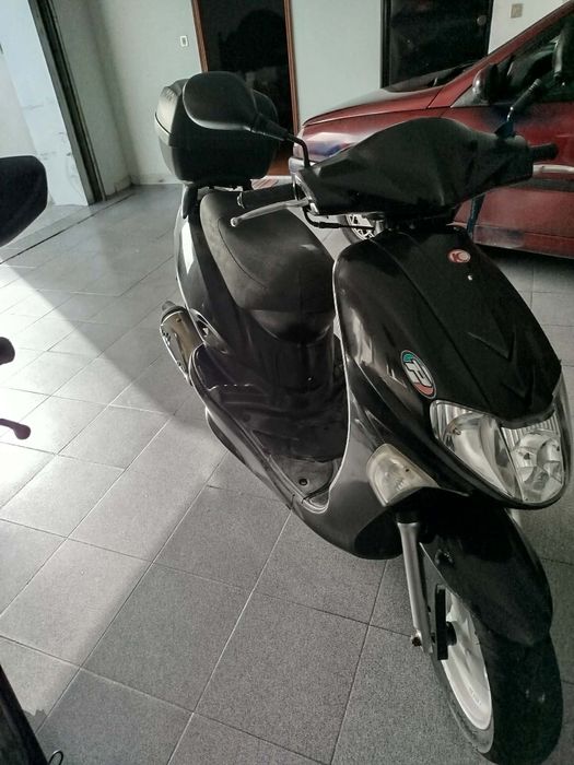 Vendo estas scooters em ótimo estado