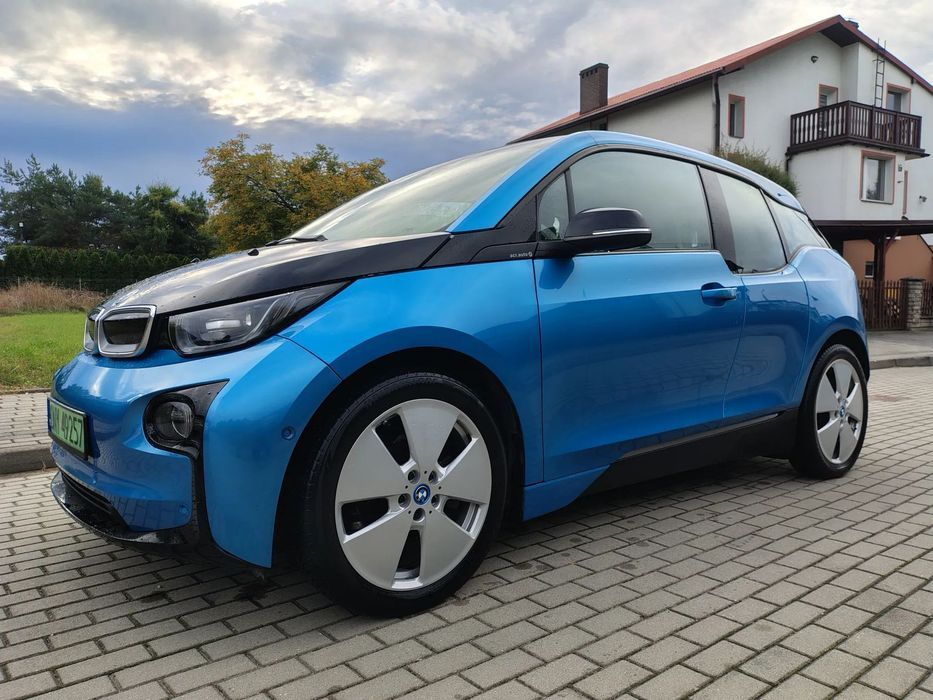 BMW i3