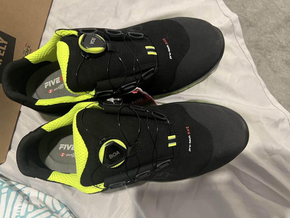 Продам кросівки нові робочі Sixton peak